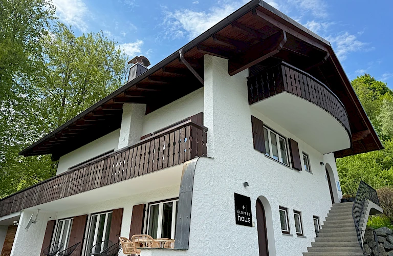 Klopfer Haus im Frühling